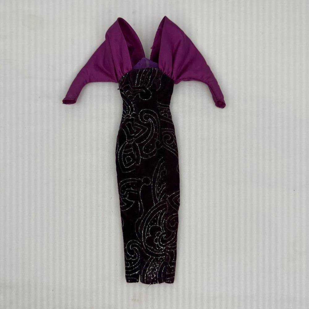Vintage 1995 Barbie Fashion Avenue Collection Deluxe Purple Dress #14306
